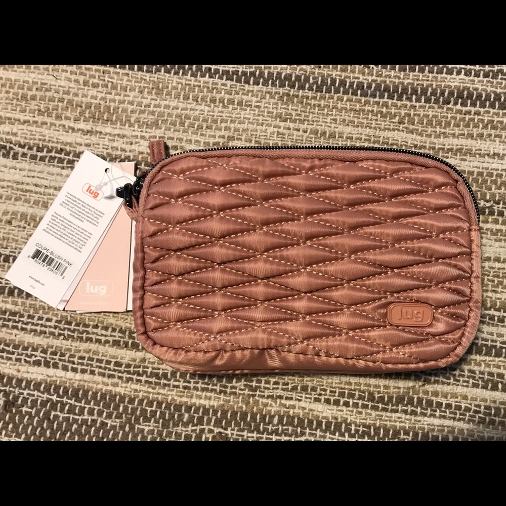 Lug Coupe in Blush Pink